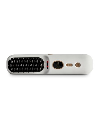 Rechargeable ionic thermal straightening brush with infrared