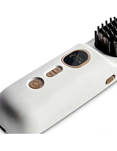 Rechargeable ionic thermal straightening brush with infrared
