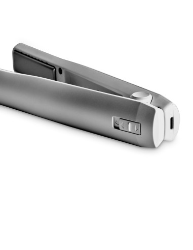 Rechargeable hair straightener